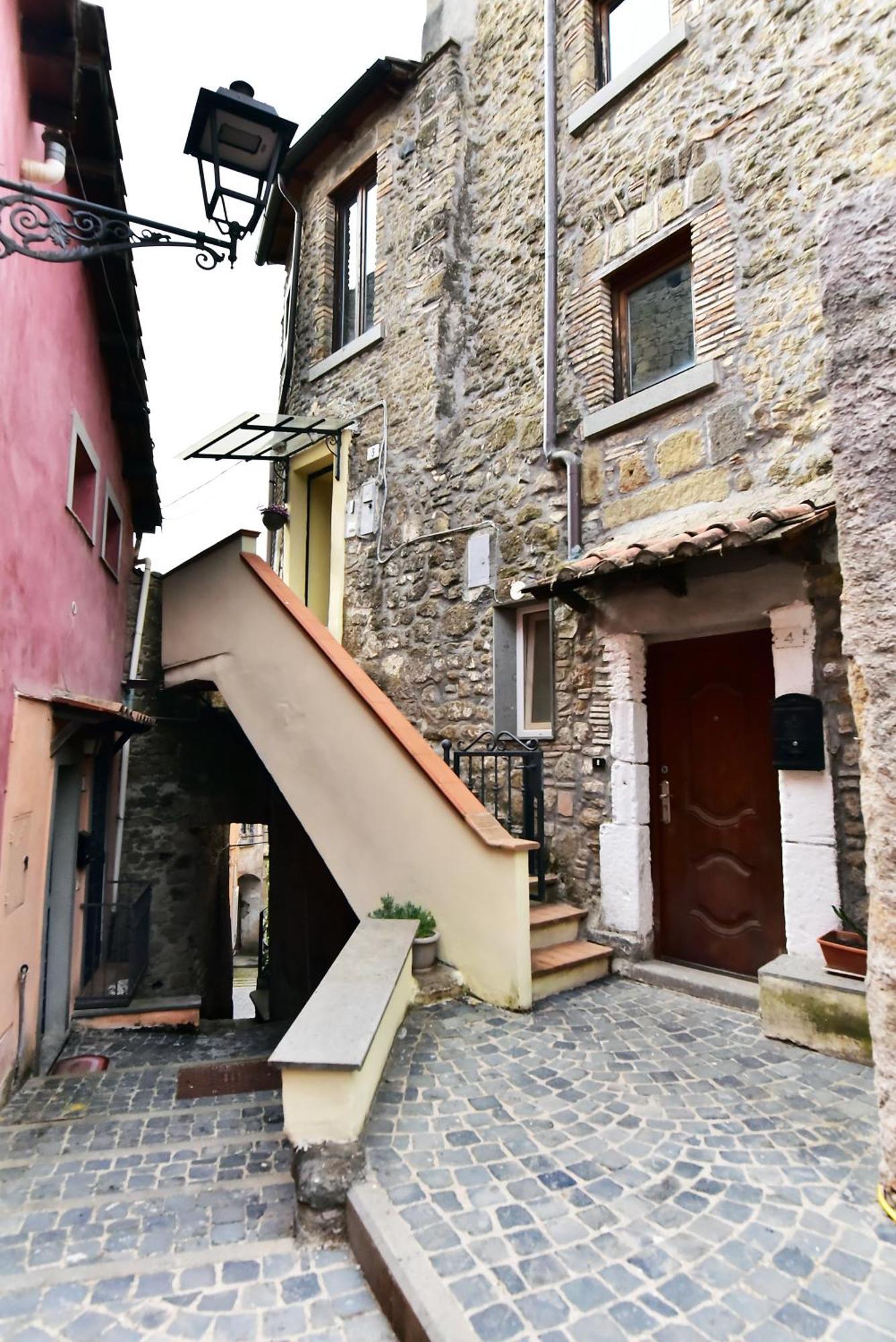 Torre Antica Suite Campagnano Di Roma Esterno foto